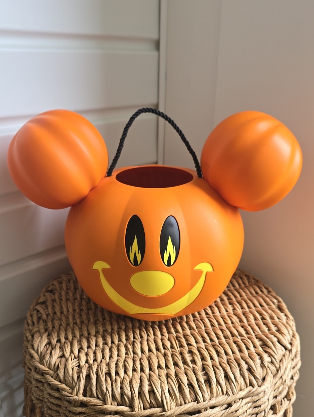 Disney Parks Mickey Mouse Jack-o-Lantern Halloween Treat Bucket Pumpkin Pail